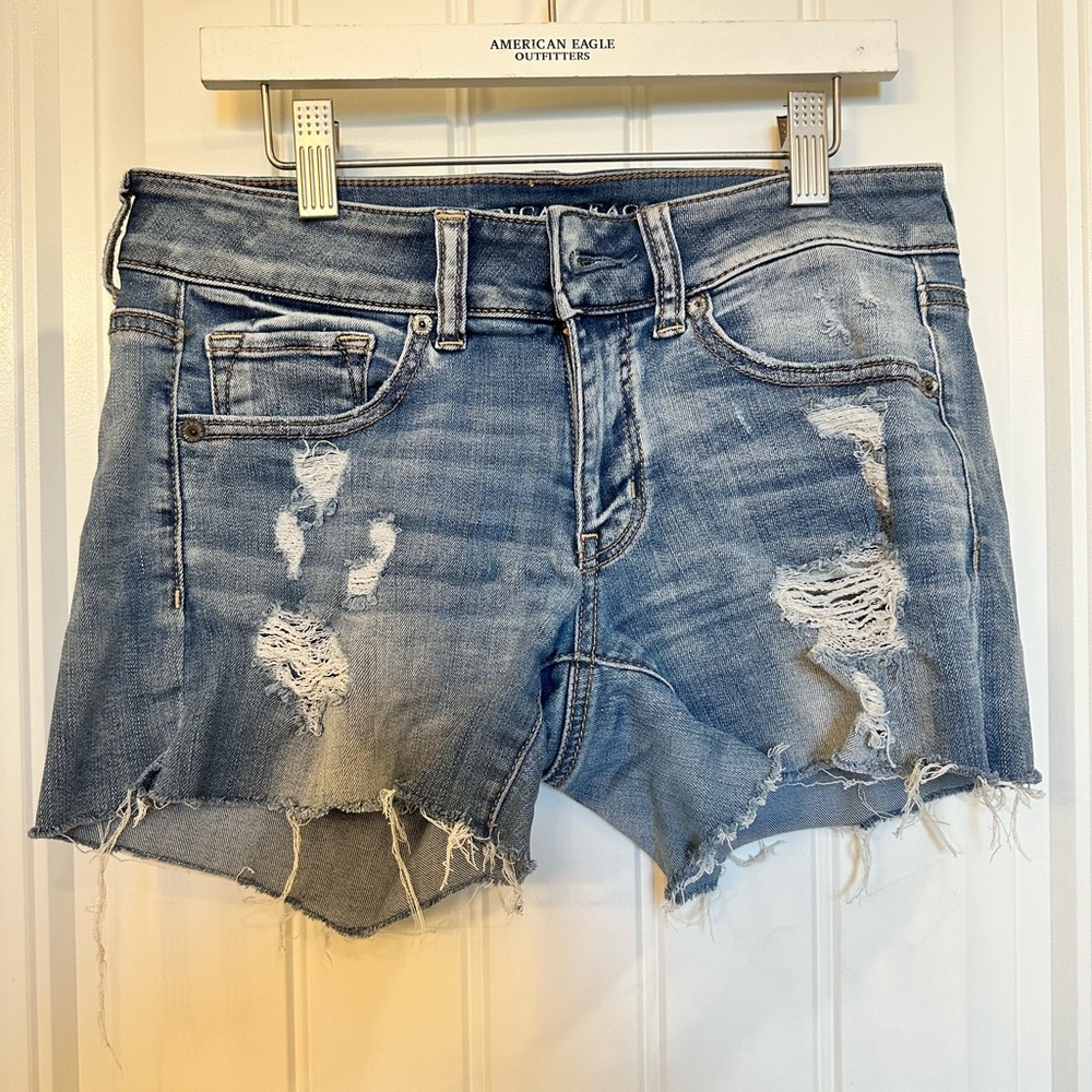 American Eagle Low Rise Midi Shorts